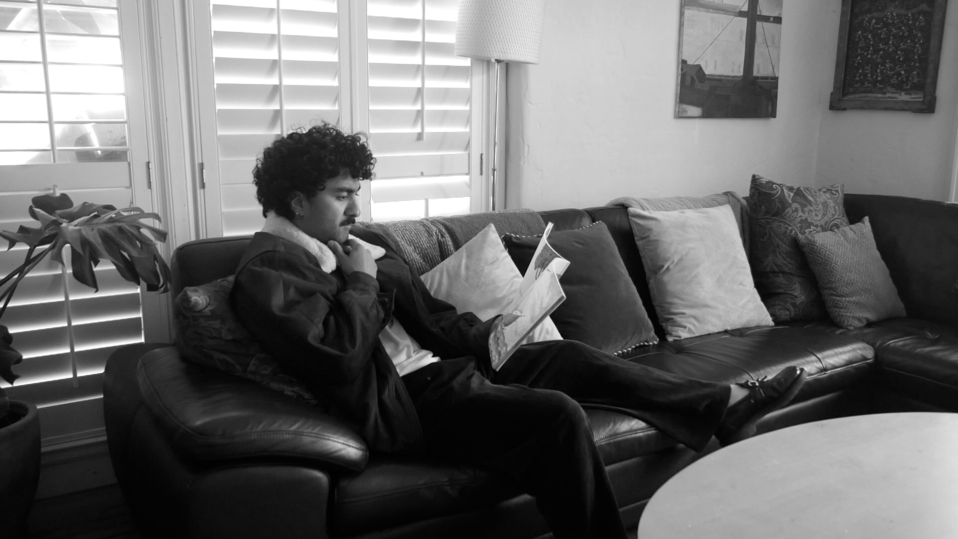 Benson Bones, Private Detective